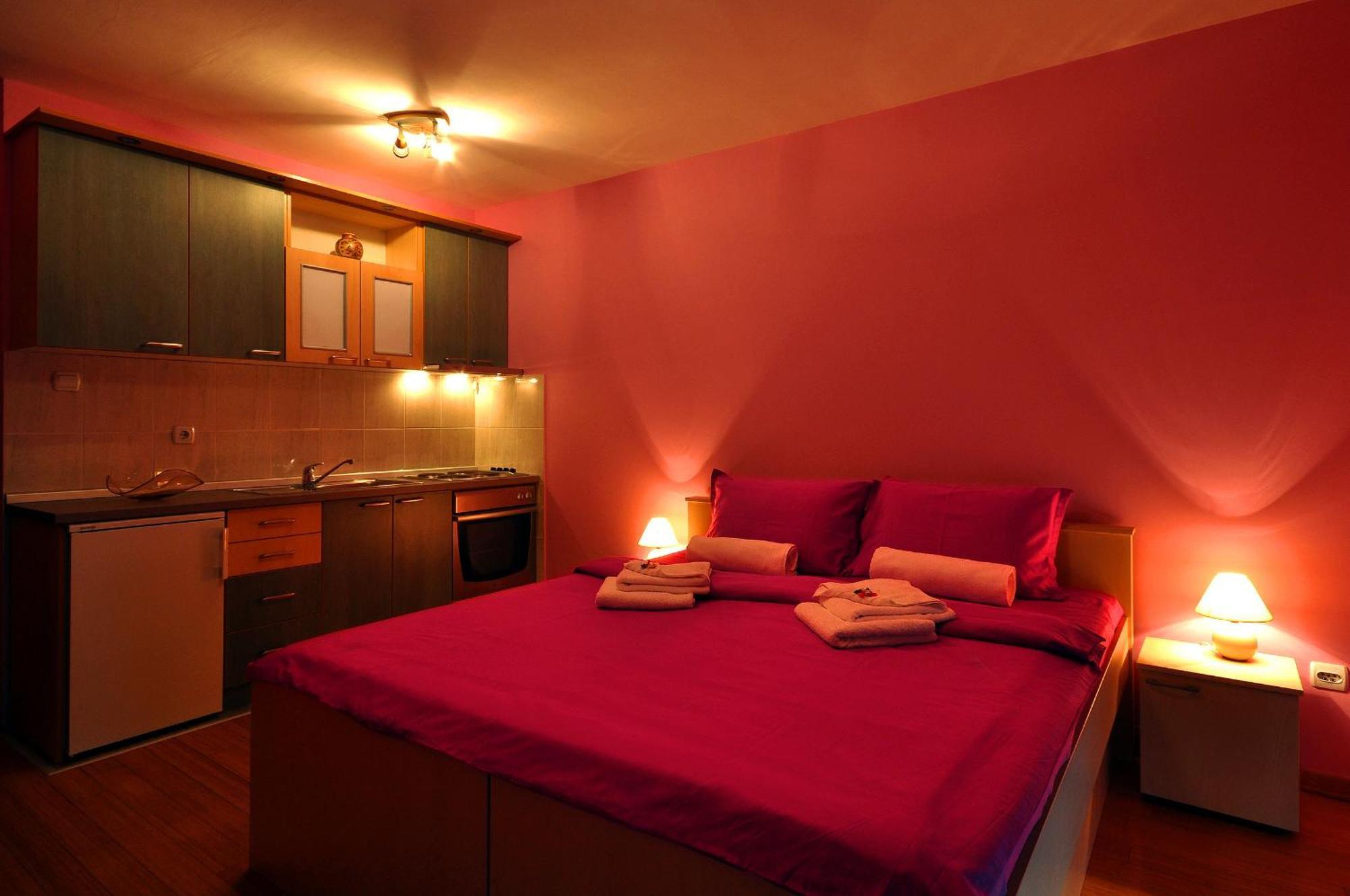 Iwa Centar Apartments & Wellness Vrnjačka Banja Kültér fotó