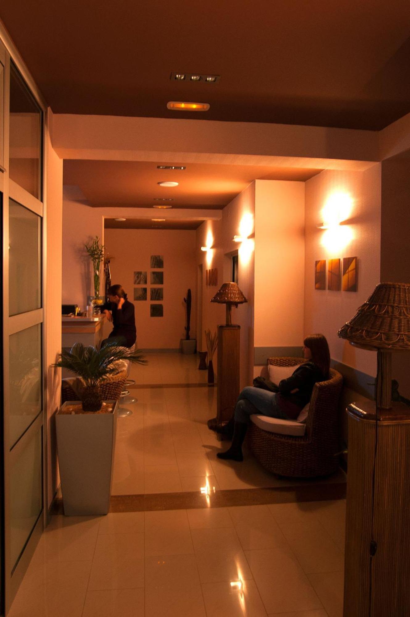 Iwa Centar Apartments & Wellness Vrnjačka Banja Kültér fotó