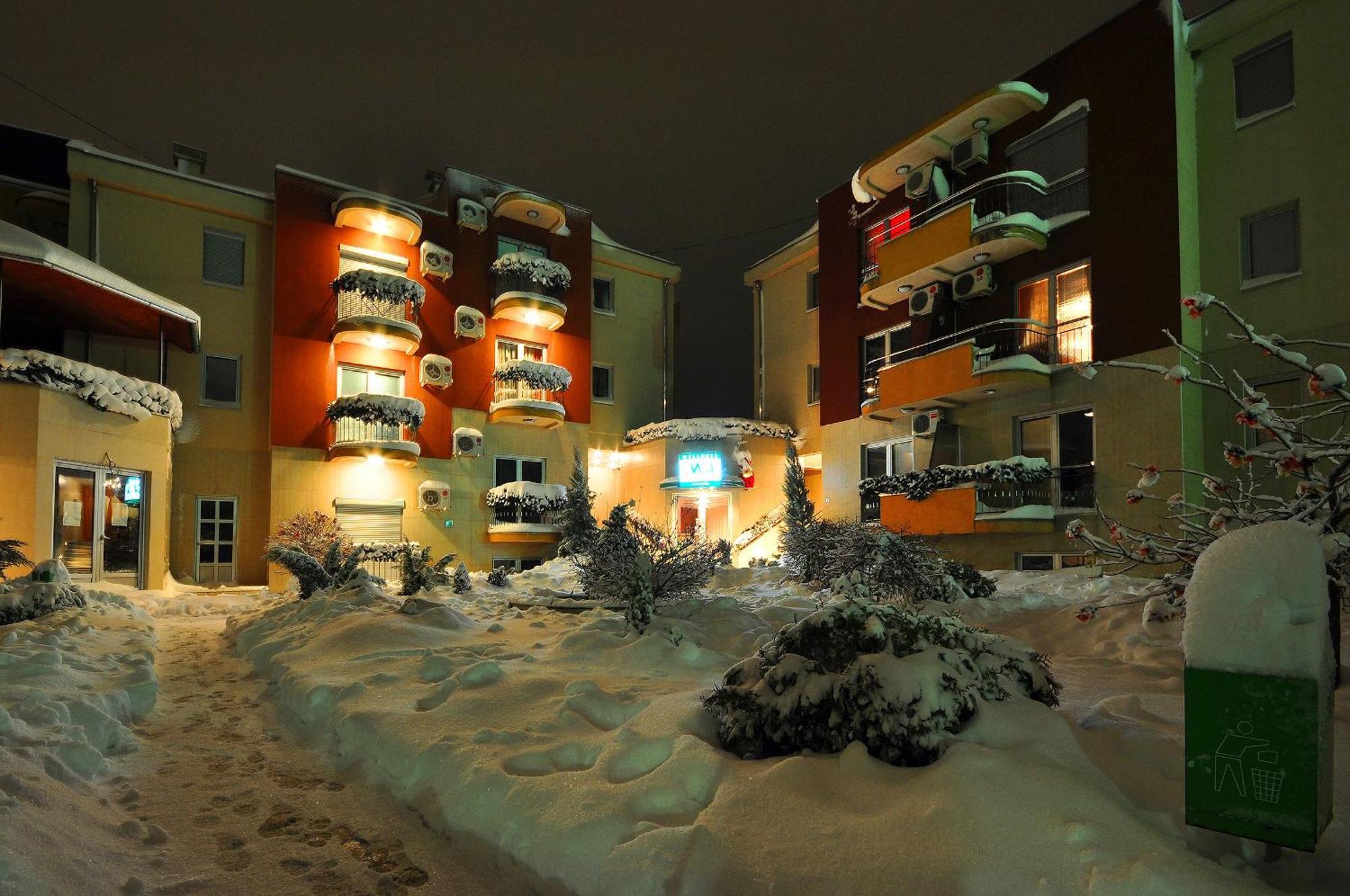 Iwa Centar Apartments & Wellness Vrnjačka Banja Kültér fotó