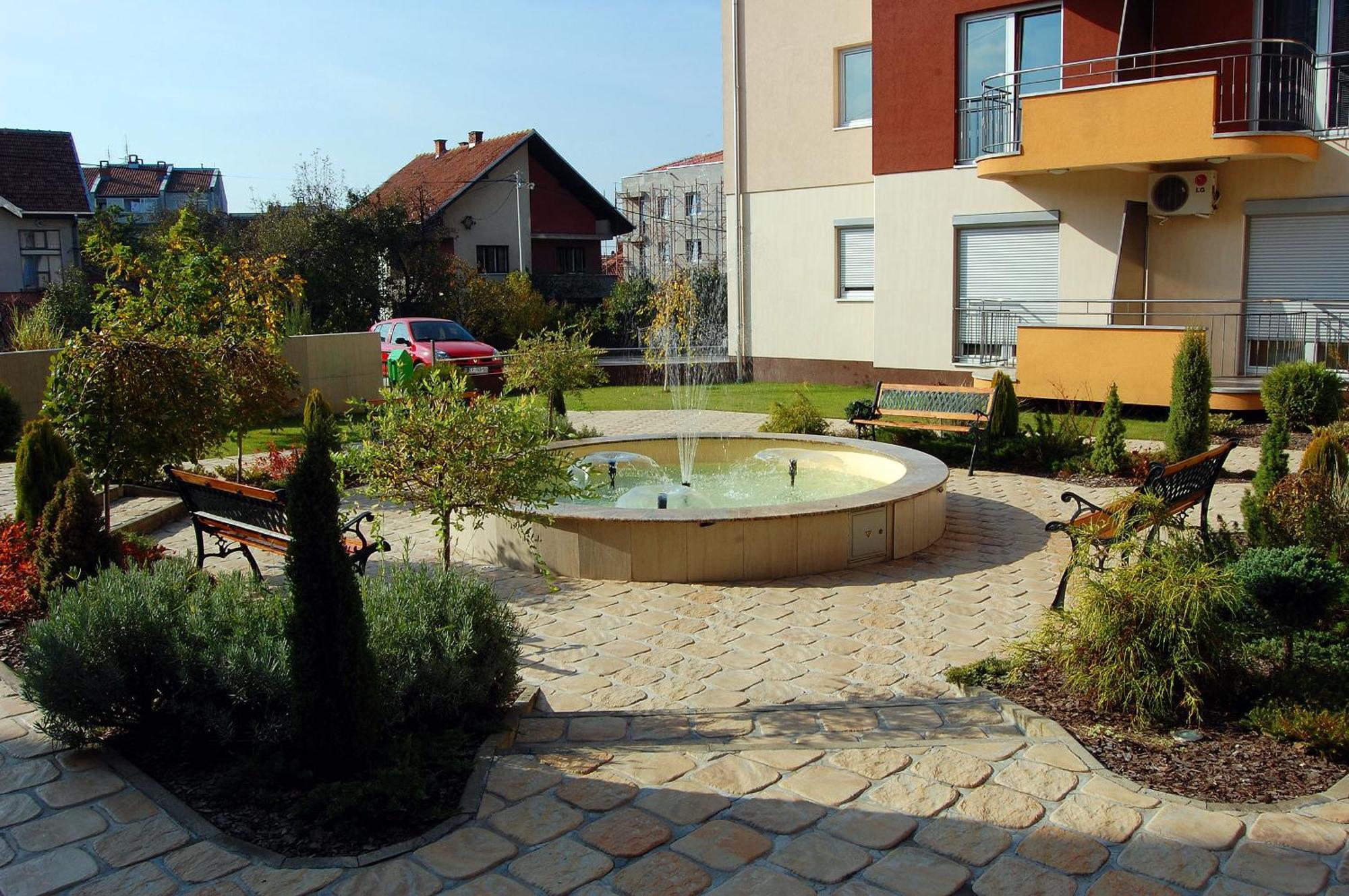 Iwa Centar Apartments & Wellness Vrnjačka Banja Kültér fotó