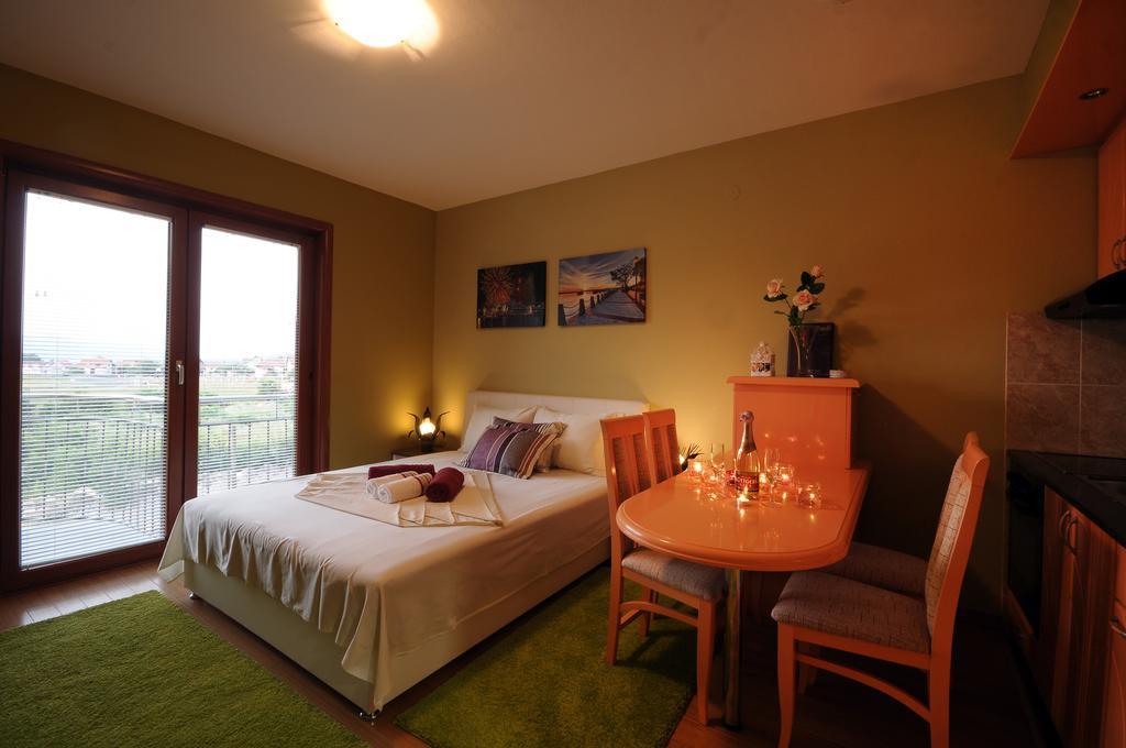 Iwa Centar Apartments & Wellness Vrnjačka Banja Kültér fotó