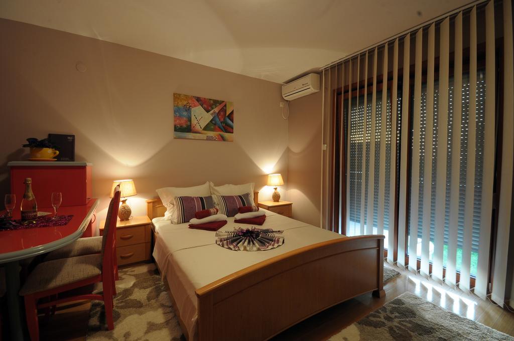 Iwa Centar Apartments & Wellness Vrnjačka Banja Kültér fotó