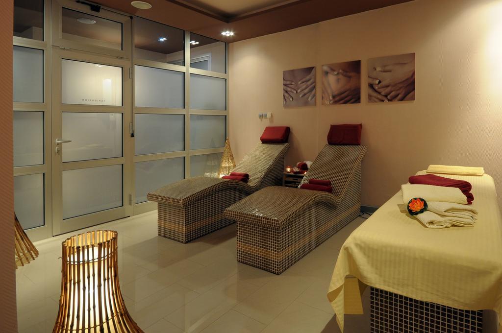 Iwa Centar Apartments & Wellness Vrnjačka Banja Kültér fotó